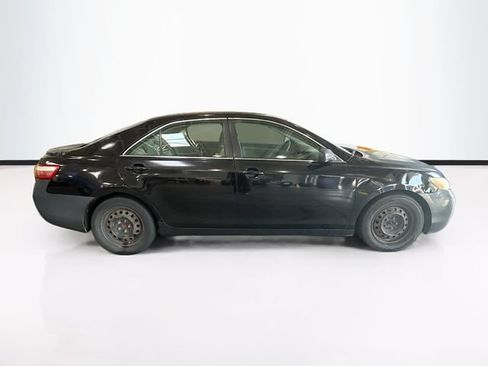 Used 2007 Toyota Camry LE FWD image 5