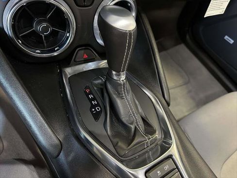 Used 2023 Chevrolet Camaro LT w/ Technology Package image 26