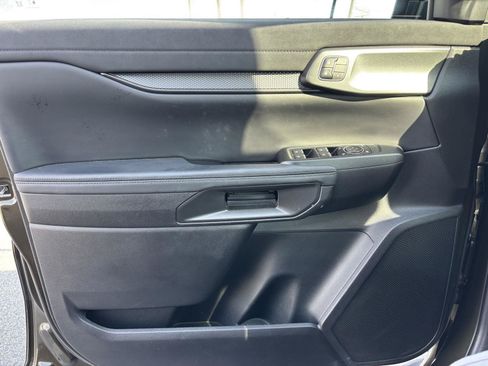 Used 2025 Ford Ranger Raptor AWD/4WD image 29
