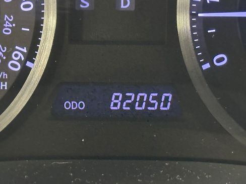 Used 2015 Lexus IS 250C image 18