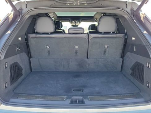 Used 2025 Cadillac Escalade IQ Luxury 1 w/ Smart Trailering package image 12