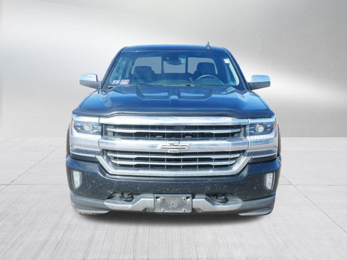 Used 2018 Chevrolet Silverado 1500 High Country image 2