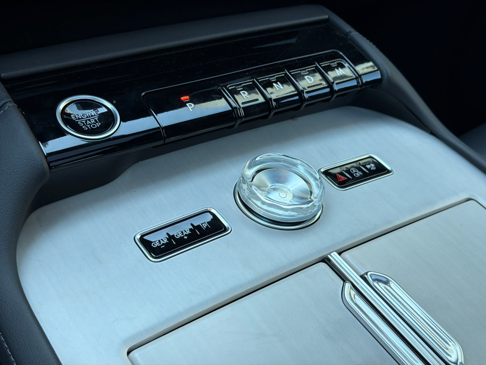 New 2026 Lincoln Navigator L Reserve AWD/4WD image 30