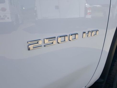 Used 2021 Chevrolet Silverado 2500 W/T image 20