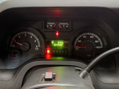 Used 2014 Ford E-150 and Econoline 150 Extended RWD image 13