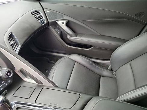 Used 2014 Chevrolet Corvette Stingray Coupe w/ 3LT Preferred Equipment Group image 31