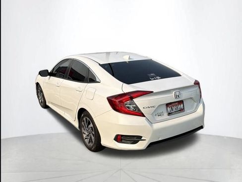 Used 2017 Honda Civic EX image 6