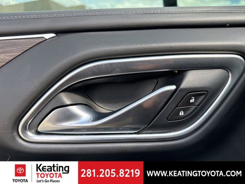 Used 2021 Chevrolet Tahoe Z71 w/ Z71 Signature Package image 10