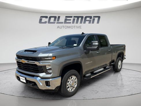 New 2026 Chevrolet Silverado 2500 LT w/ Convenience Package AWD/4WD image 1