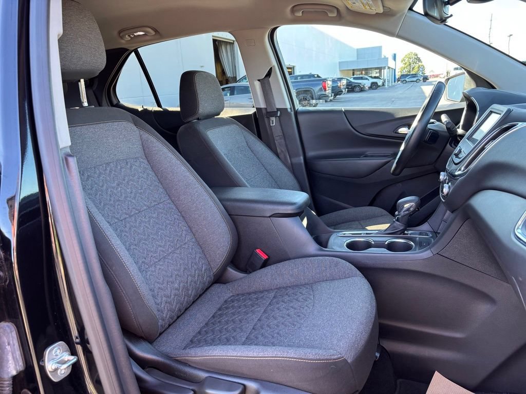 Certified 2024 Chevrolet Equinox LT AWD/4WD image 17