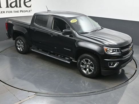 Used 2020 Chevrolet Colorado Z71 w/ LPO, Premium Interior Package image 47