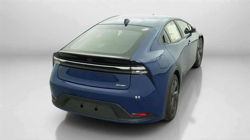 New 2027 Toyota Prius Plug-In Hybrid FWD image 37