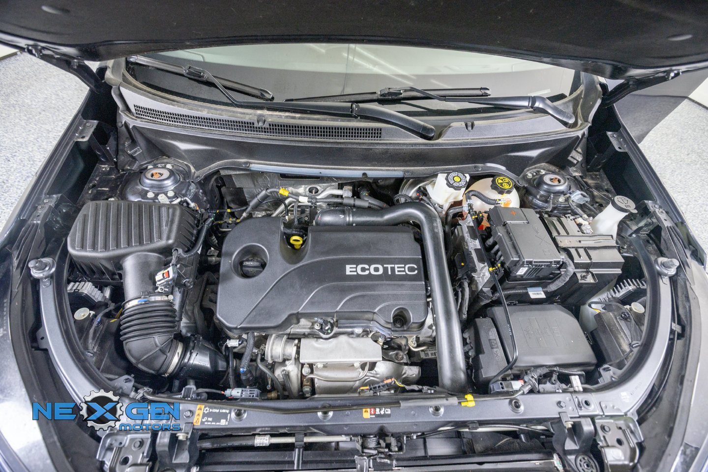 Used 2022 Chevrolet Equinox LT FWD image 48