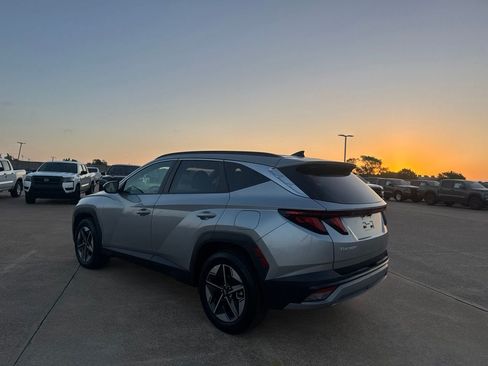 Used 2025 Hyundai Tucson SEL AWD/4WD image 15
