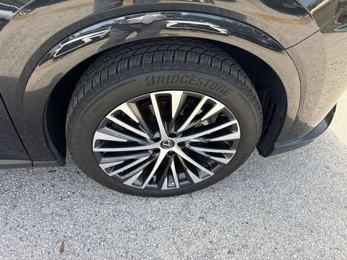Used 2025 Lexus RX 350 Premium Plus w/ Accessory Package (K3) FWD image 9