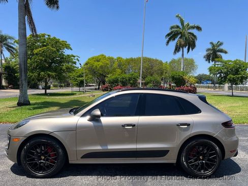 Used 2017 Porsche Macan GTS image 5