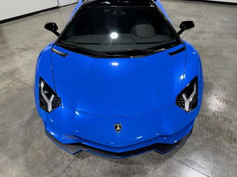Used 2018 Lamborghini Aventador S AWD/4WD image 42