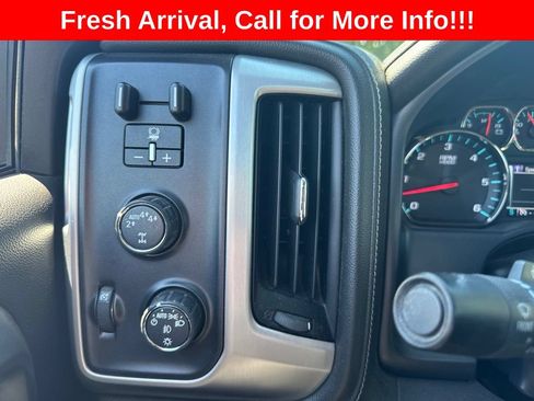 Used 2017 GMC Sierra 1500 SLE w/ SLE Value Package AWD/4WD image 8