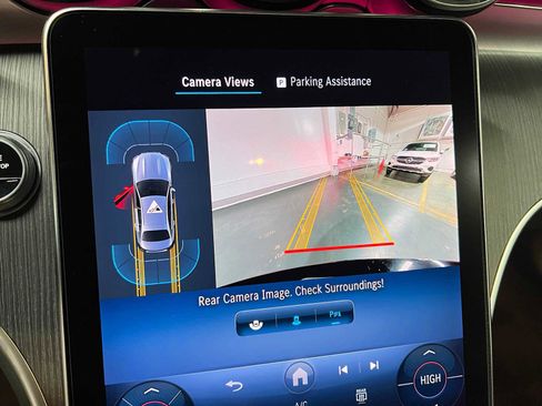 Used 2025 Mercedes-Benz C 300 4MATIC Sedan image 36