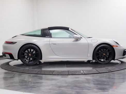 Used 2022 Porsche 911 Targa 4S AWD/4WD image 7