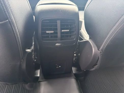 Used 2022 Ford Escape SEL w/ Technology Package AWD/4WD image 27
