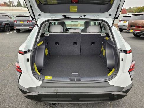 New 2026 Hyundai Kona SEL Sport image 17