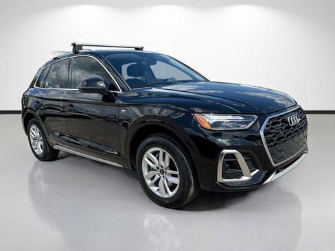 Used 2022 Audi Q5 2.0T Premium image 1