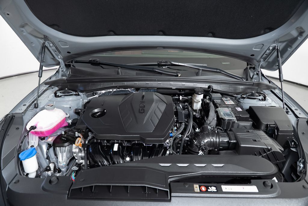 Used 2025 Kia K5 GT-Line w/ GT-Line Premium Package FWD image 36