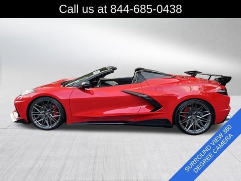 Used 2021 Chevrolet Corvette Stingray Premium Conv w/ Z51 Performance Package RWD image 4