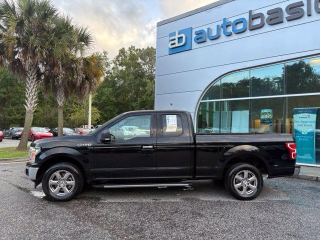 Used 2018 Ford F150 XLT w/ Equipment Group 301A Mid RWD image 2