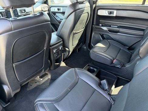 Used 2020 Ford Explorer ST w/ ST Street Pack image 20