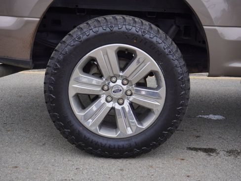 Used 2019 Ford F150 XLT image 12