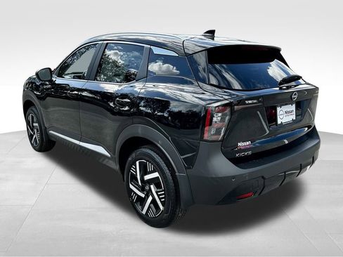 New 2026 Nissan Kicks SV w/ SV Premium Package image 8