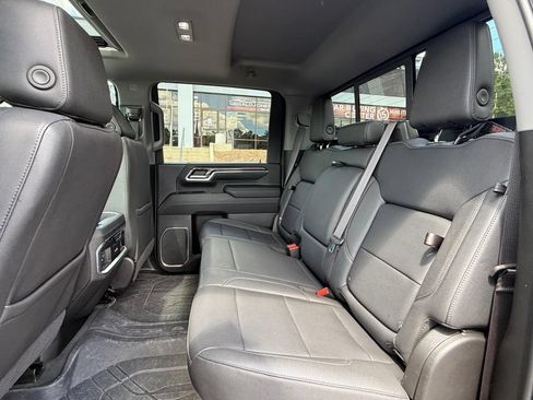 Used 2024 Chevrolet Silverado 2500 LTZ w/ LTZ Plus Package AWD/4WD image 4