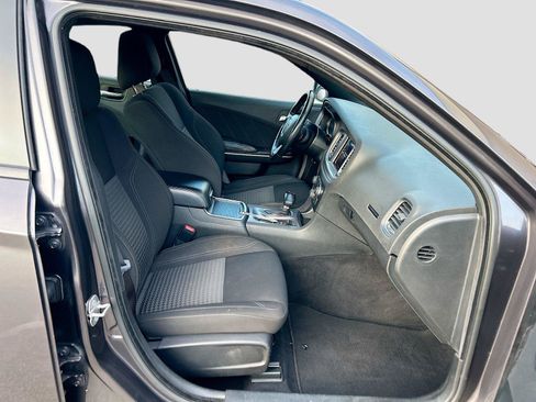 Used 2023 Dodge Charger SXT RWD image 15