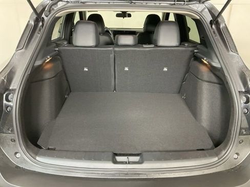 New 2026 Nissan Kicks SR image 16