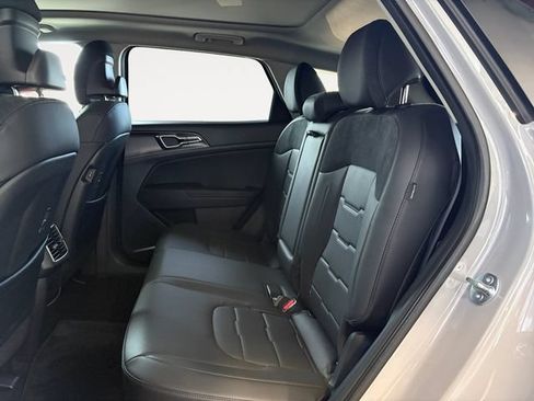 Certified 2026 Kia Sportage SX Prestige AWD/4WD image 11