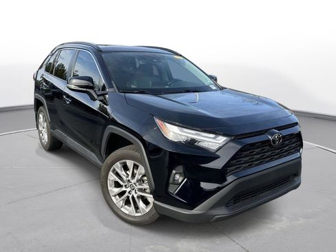 Certified 2024 Toyota RAV4 XLE Premium image 4