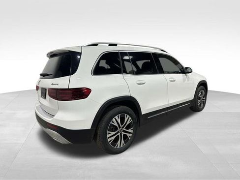 New 2026 Mercedes-Benz GLB 250 4MATIC image 5