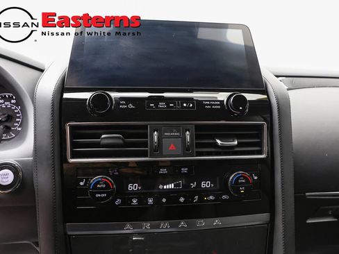 Used 2023 Nissan Armada SV AWD/4WD image 12