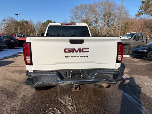 Used 2022 GMC Sierra 3500 Pro w/ Convenience Package image 4