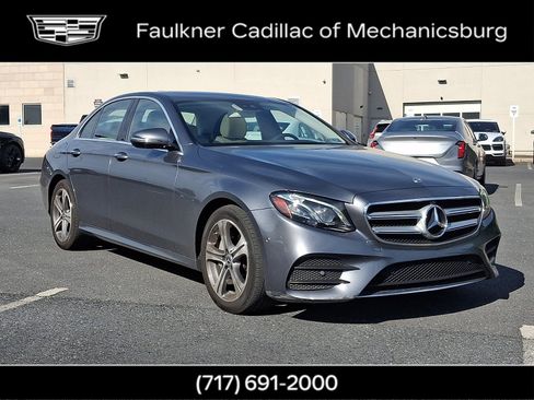 Used 2020 Mercedes-Benz E 350 4MATIC Sedan image 2