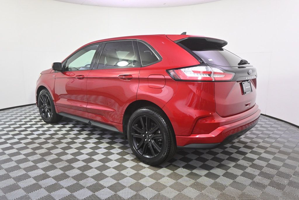 Used 2023 Ford Edge ST-Line AWD/4WD image 3