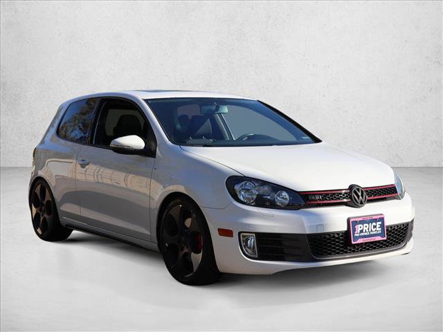 Used 2012 Volkswagen Golf 2-Door FWD image 3