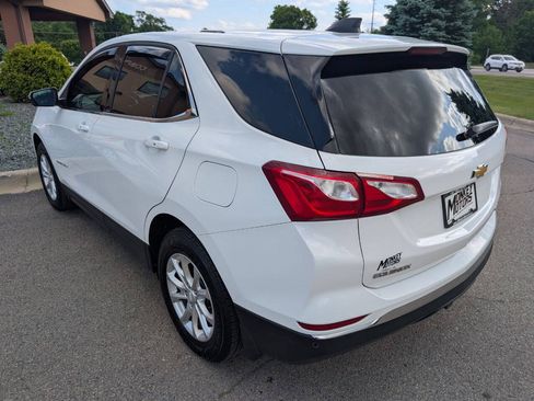 Used 2019 Chevrolet Equinox LT AWD/4WD image 7