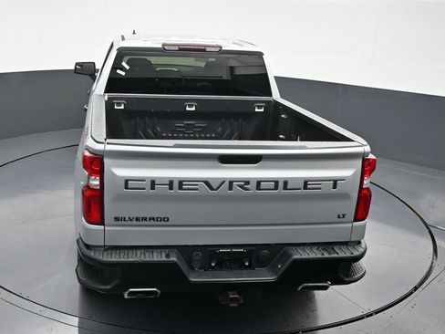 Used 2019 Chevrolet Silverado 1500 LT Trail Boss AWD/4WD image 18