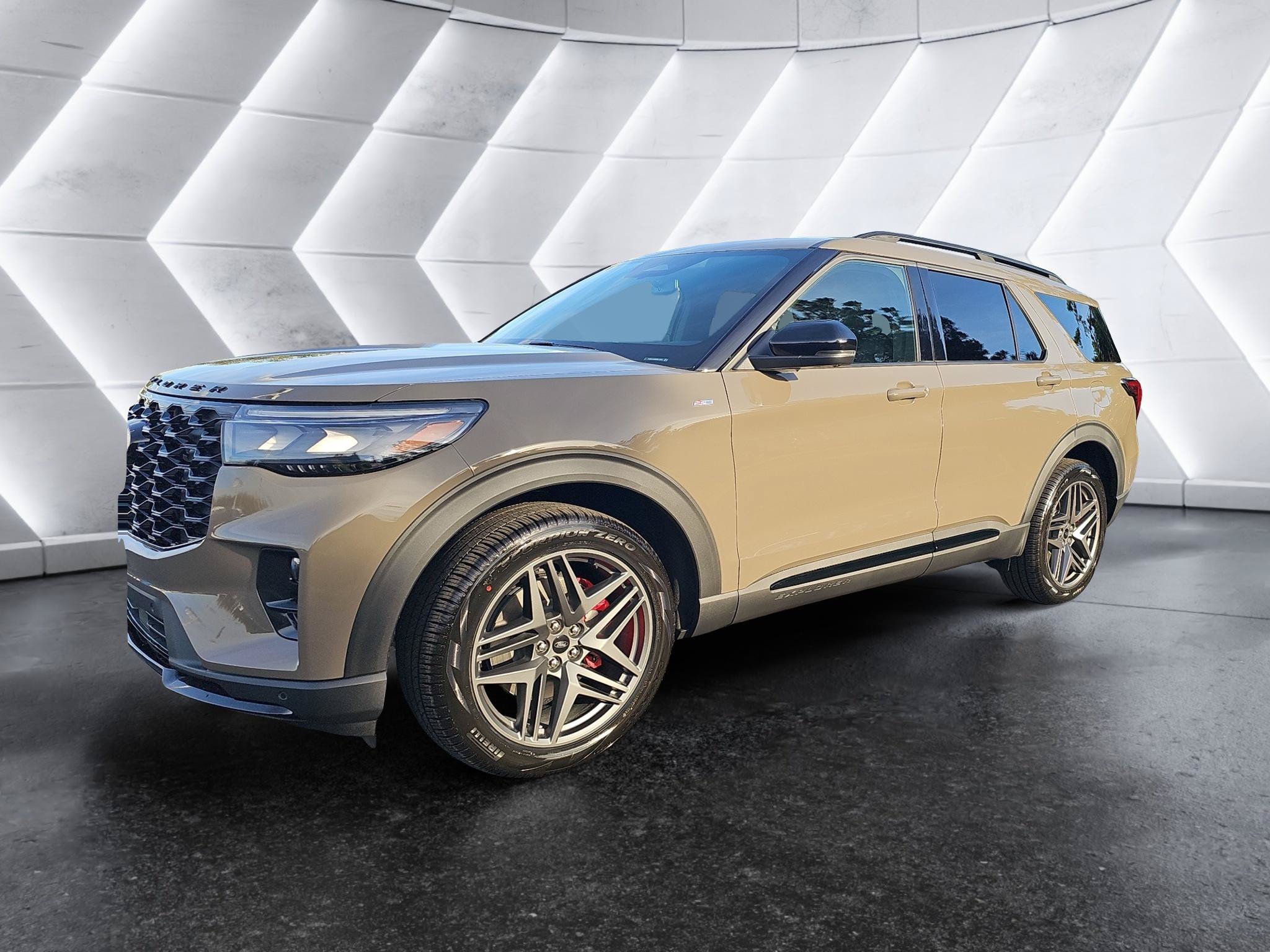 New 2027 Ford Explorer ST-Line w/ Premium Package RWD image 3