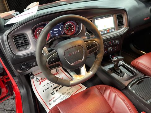Used 2023 Dodge Charger SRT Hellcat w/ Harman/Kardon Audio Group RWD image 5