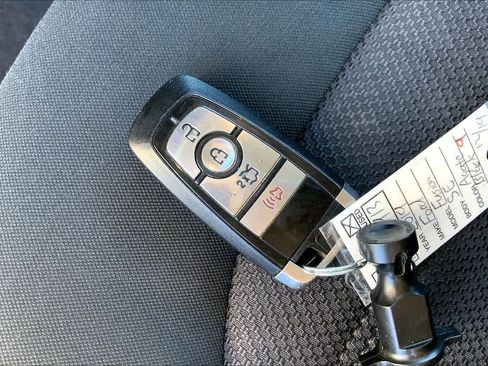 Certified 2019 Ford Fusion SE image 14