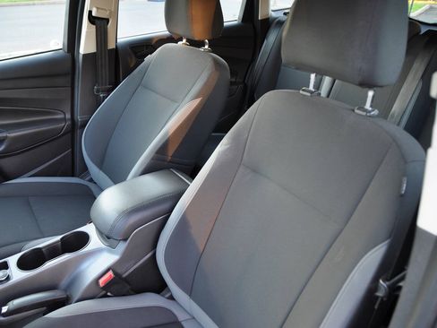 Used 2015 Ford Escape S FWD image 19